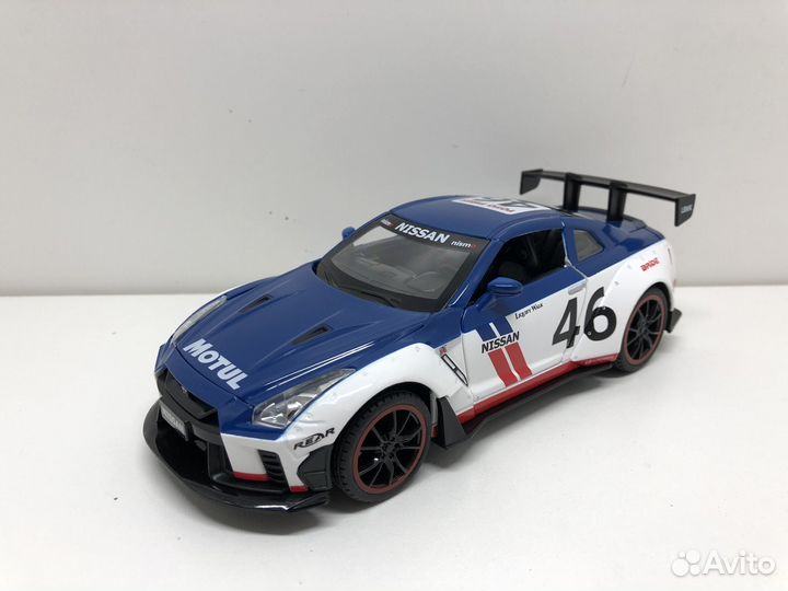 Модель автомобиля Nissan