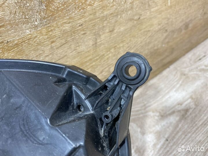 Фара передняя левая Volkswagen Golf 5 Арт 142638