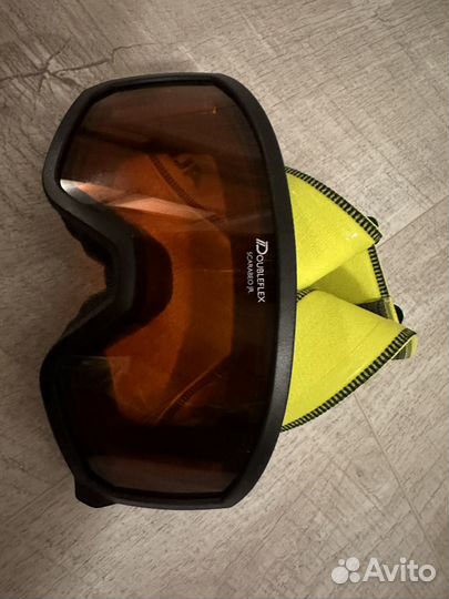 Горнолыжные очки Alpina