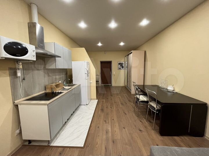 2-к. квартира, 50 м², 6/15 эт.