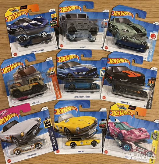 Машинки hot wheels
