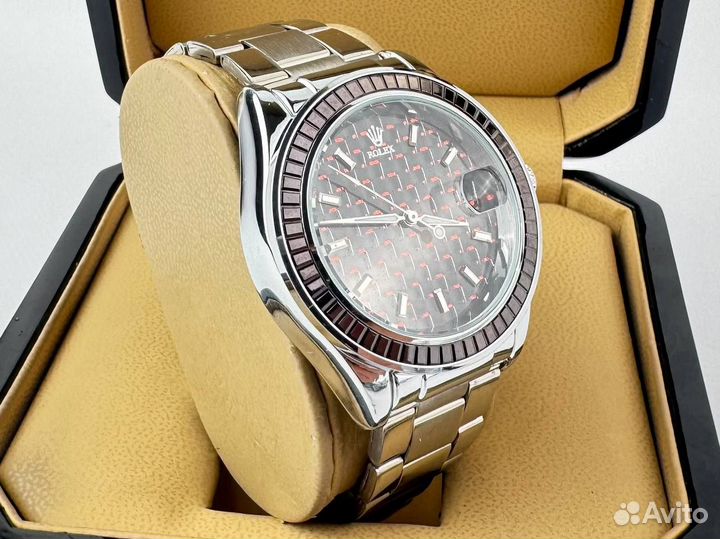 Наручные часы Rolex с камнями