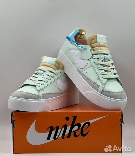 Кроссовки женские Nike Blazer Low Platform Barely