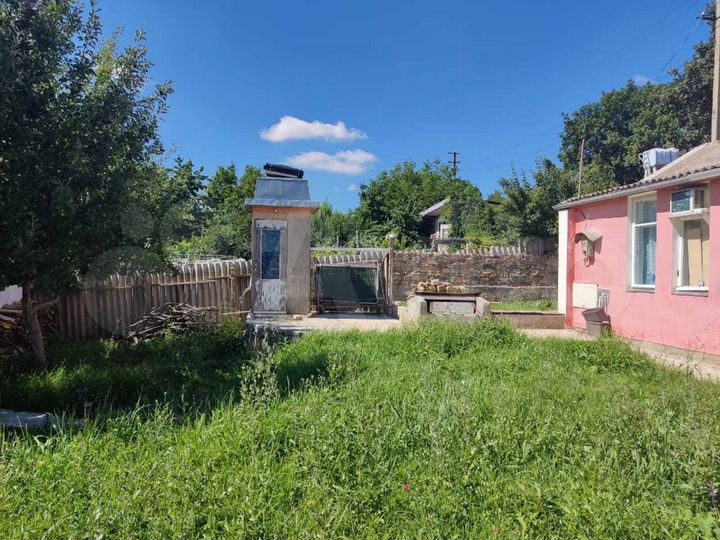 Дом 24 м² на участке 5 сот.