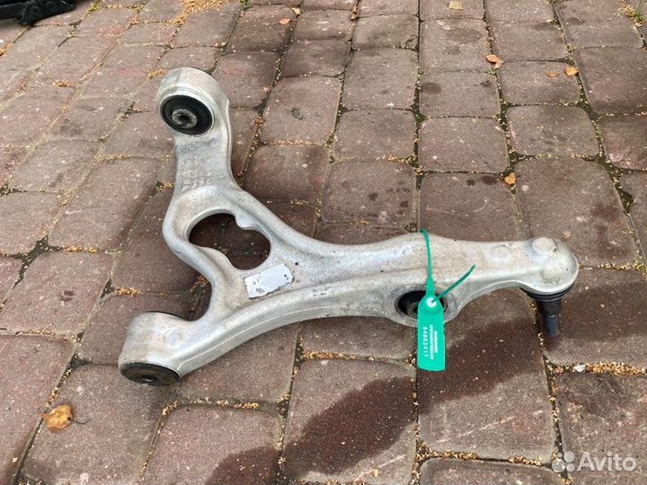Рычаг нижний передний левый Porsche Cayenne 958
