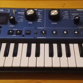 Синтезатор Novation Mininova