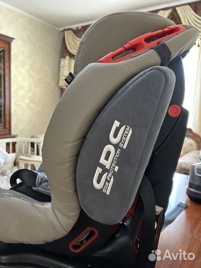 Автокресло capella