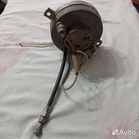 Автомобильные часы