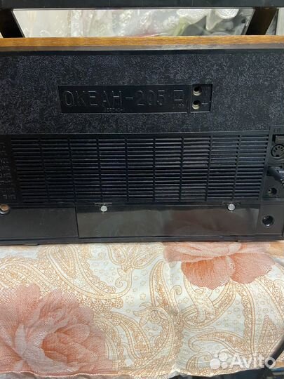 Радиоприемник СССР.Океан 205.фм диапазон