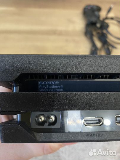 Sony playstation 4 pro 1tb