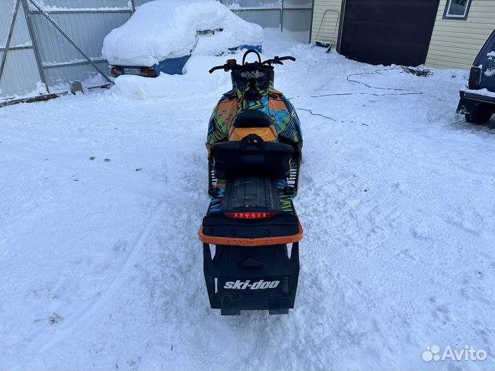 BRP Ski-Doo summit XM 800 e-tec 154