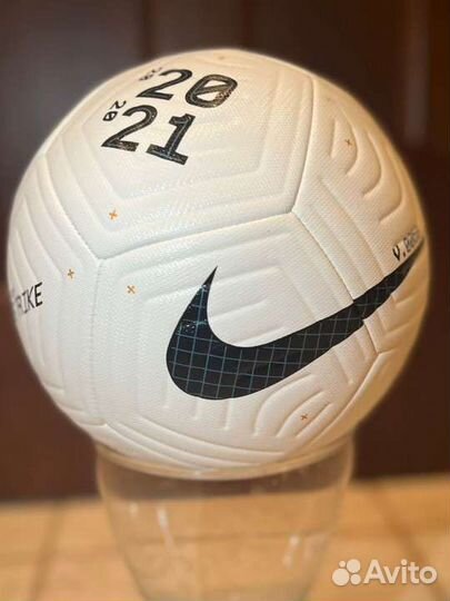 Футбольный мяч nike 4 размер