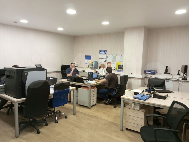 Склад, производство 3000 м²