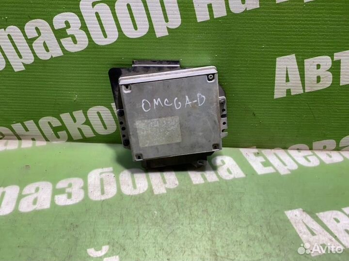 Блок управления двигателем Opel Omega B X20XE