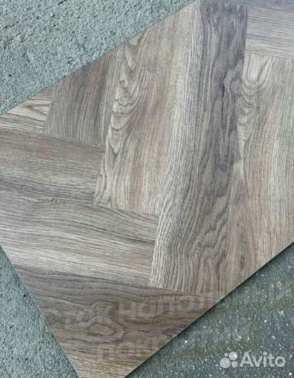 Кварцвинил елочка