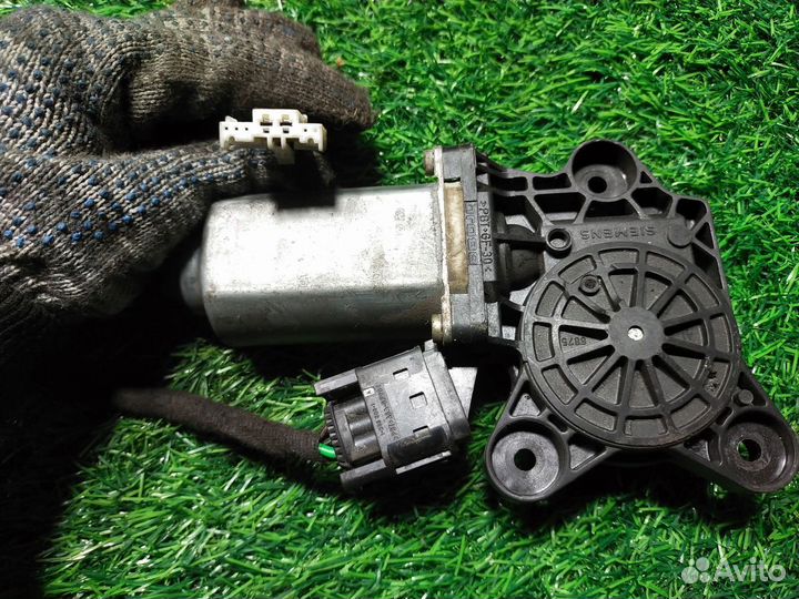 Моторчик стеклоподъемника Mercedes-Benz S-Class