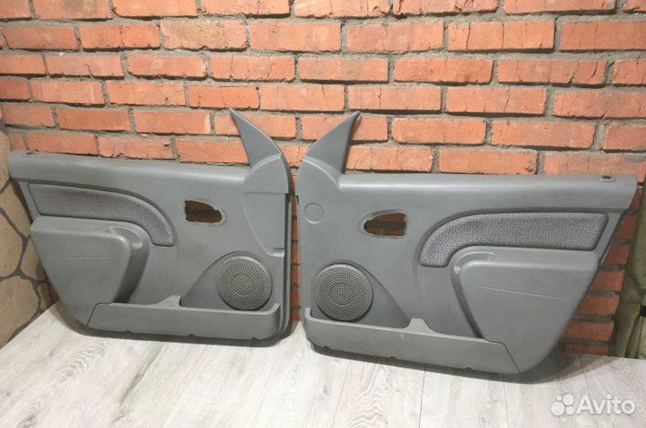 Обшивки Renault Logan седан K7J K7M 2011