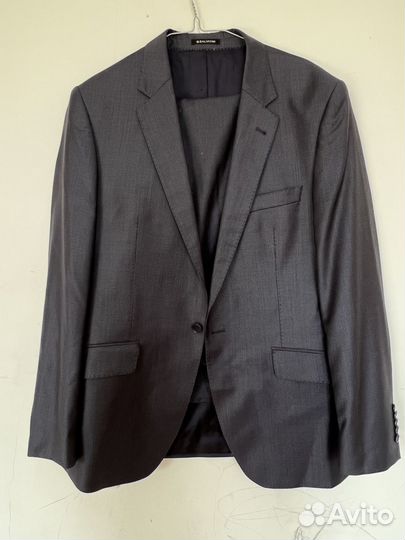 Salvatini мужской костюм