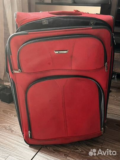 Чемодан Delsey xl красный
