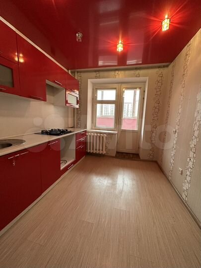 3-к. квартира, 72,5 м², 1/9 эт.