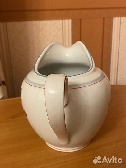 Молочник Kahla. ГДР