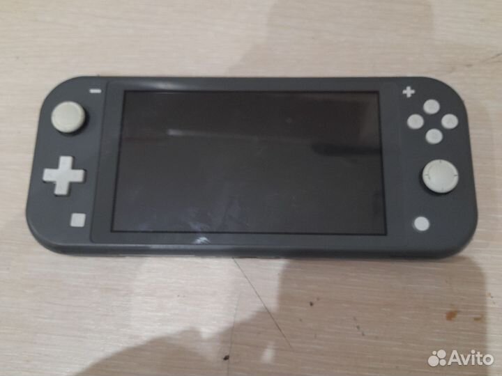 Nintendo switch lite с играми