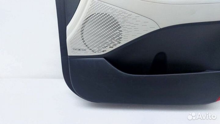 Б/У Обшивка двери Состояние хорошее, оригинал