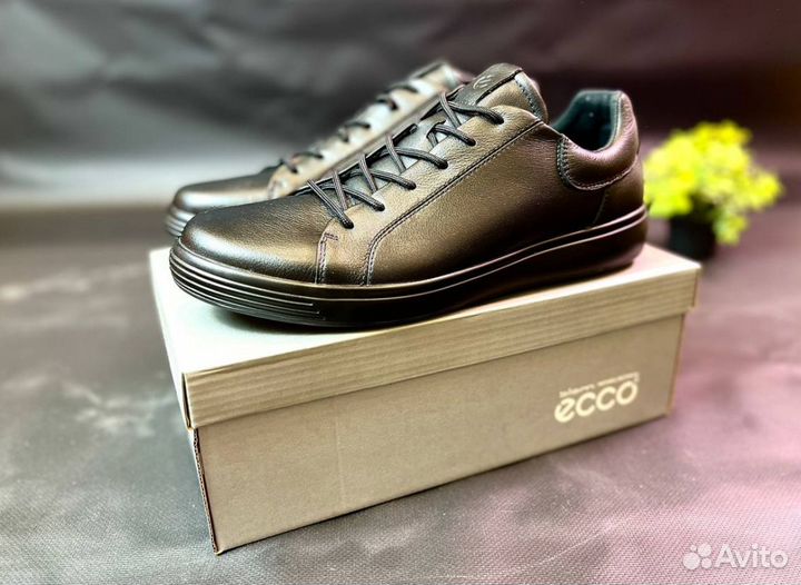 Кроссовки Ecco модные