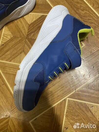 Новые Кроссовки Geox 37