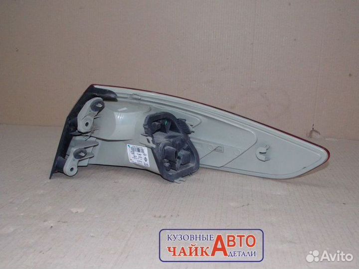 Фонарь задний левый Renault Fluence