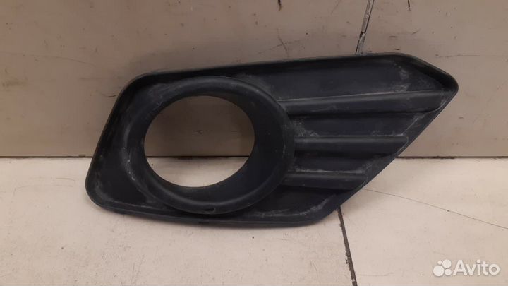 Рамка противотуманной фары правой УАЗ Патриот