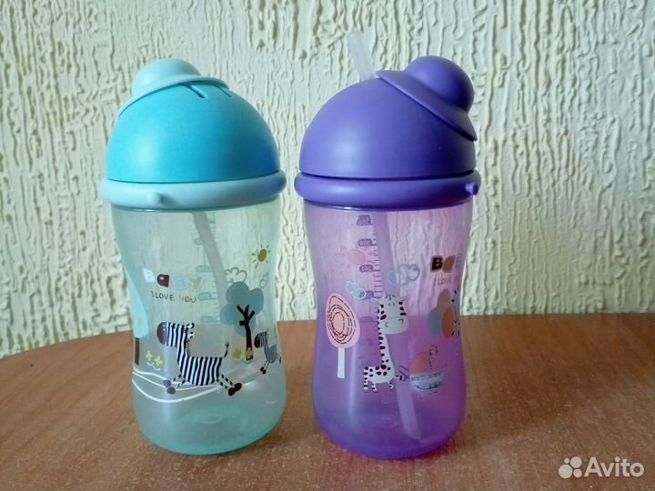 Поильник с трубочкой