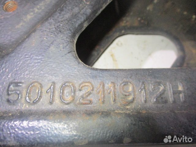 Кронштейн кабины renault 5010211912