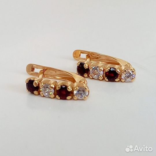 Золотые серьги
