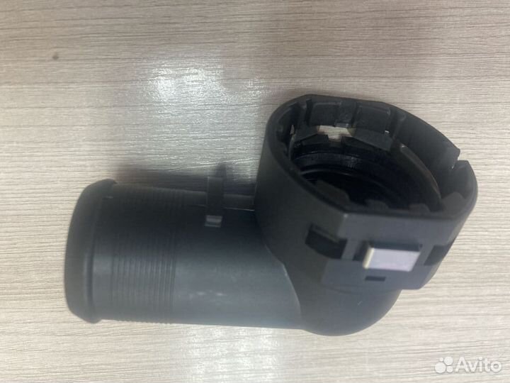 Штуцер переходник радиатора киа оптима 4