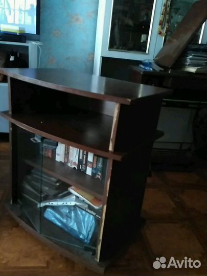 Тумба под телевизор