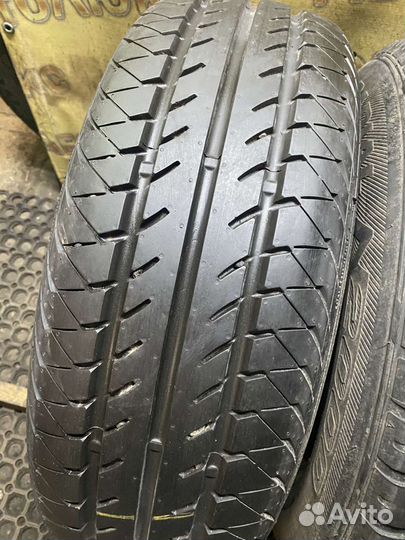 Continental VancoEco 215/65 R16