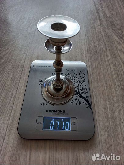 Старинный подсвечник