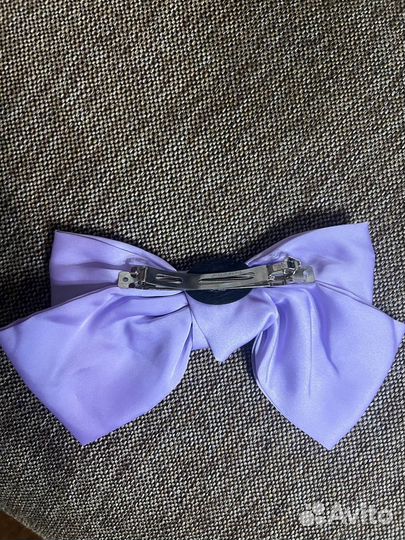 Бант для волос на заколке