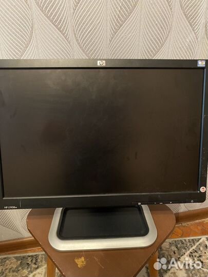 Монитор HP L1908w