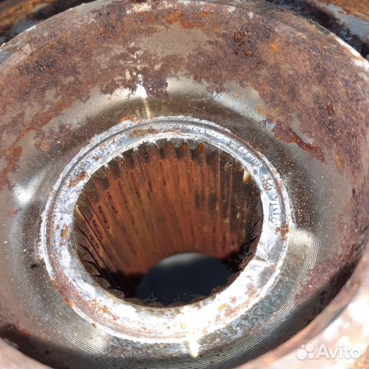 Кулак поворотный передний левый hyundai IX55 EJ V