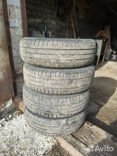 Kumho Sense KR26 175/70 R13 82H
