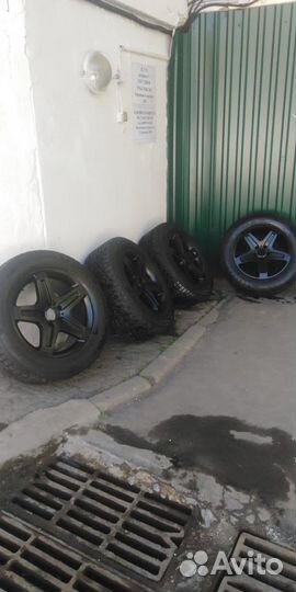 Колёса с дисками R19 от Mercedes-Benz G