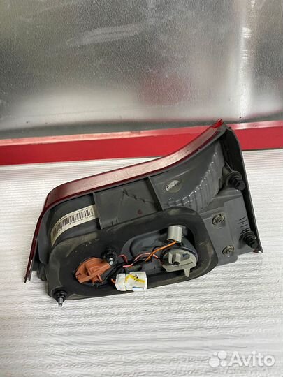 Фонарь правый внутренний Kia Rio 3 год 2017