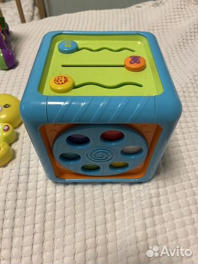 Развивающие игрушки пакетом