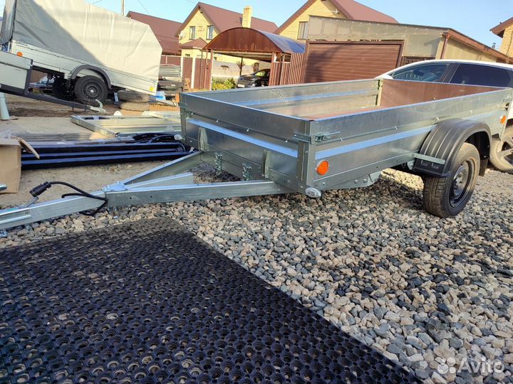 Прицеп 2,5*1,31м Цинк усиленный с подрамником