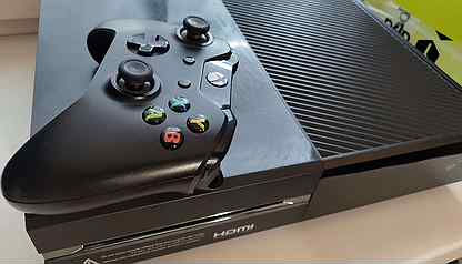 Xbox One 500Гб + 450 игр