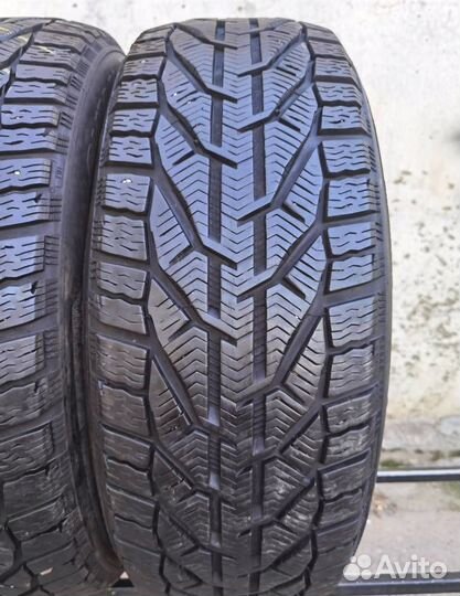 Taurus SUV Winter 225/60 R17 103V