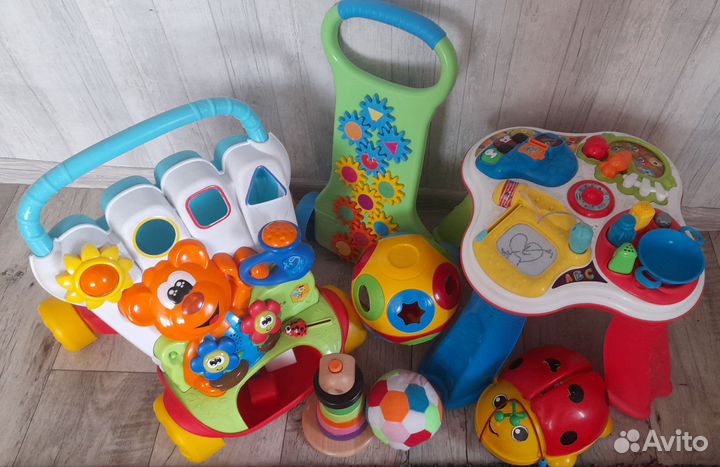 Развивающие игрушки Chicco пакетом