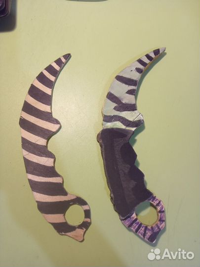 Игрушечный нож Керамбит